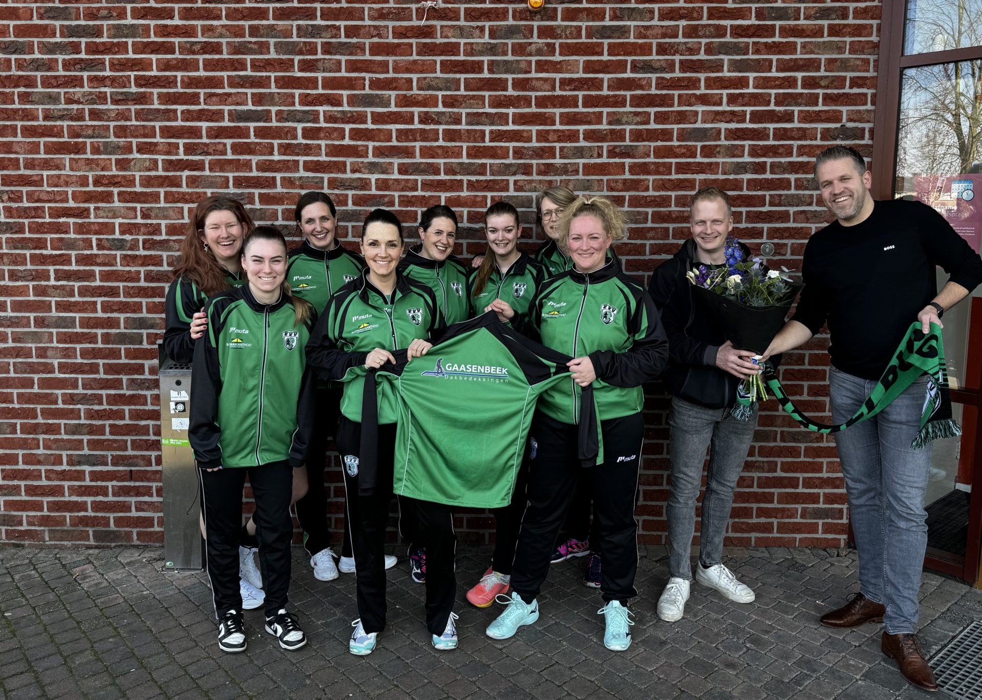 EVV trots op sponsor Gaasenbeek Dakbedekkingen