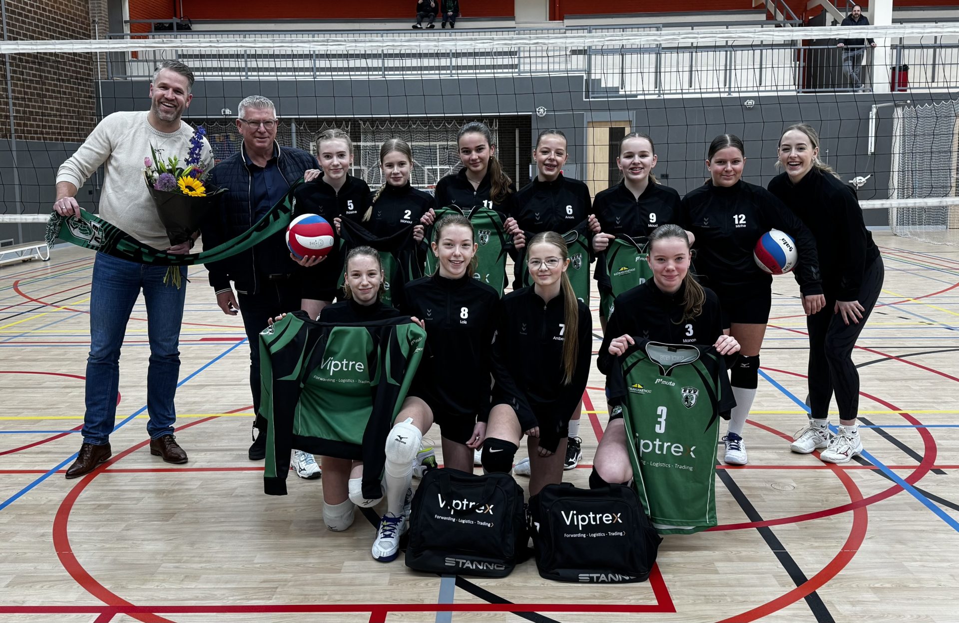Viptrex BV nieuwe sponsor EVV meisjes C